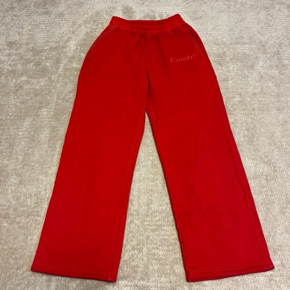 Comfrt Minimalist Straight Leg Sweatpants in crimson women's size small